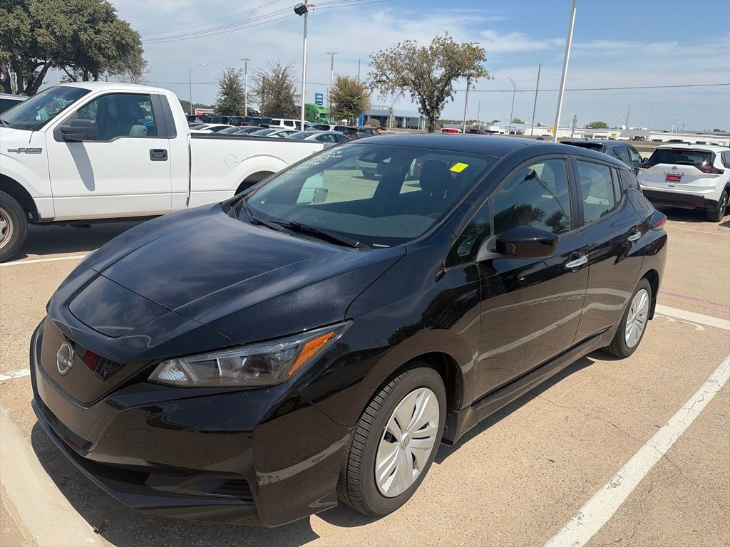 Certified Pre-Owned 2025 Nissan LEAF S