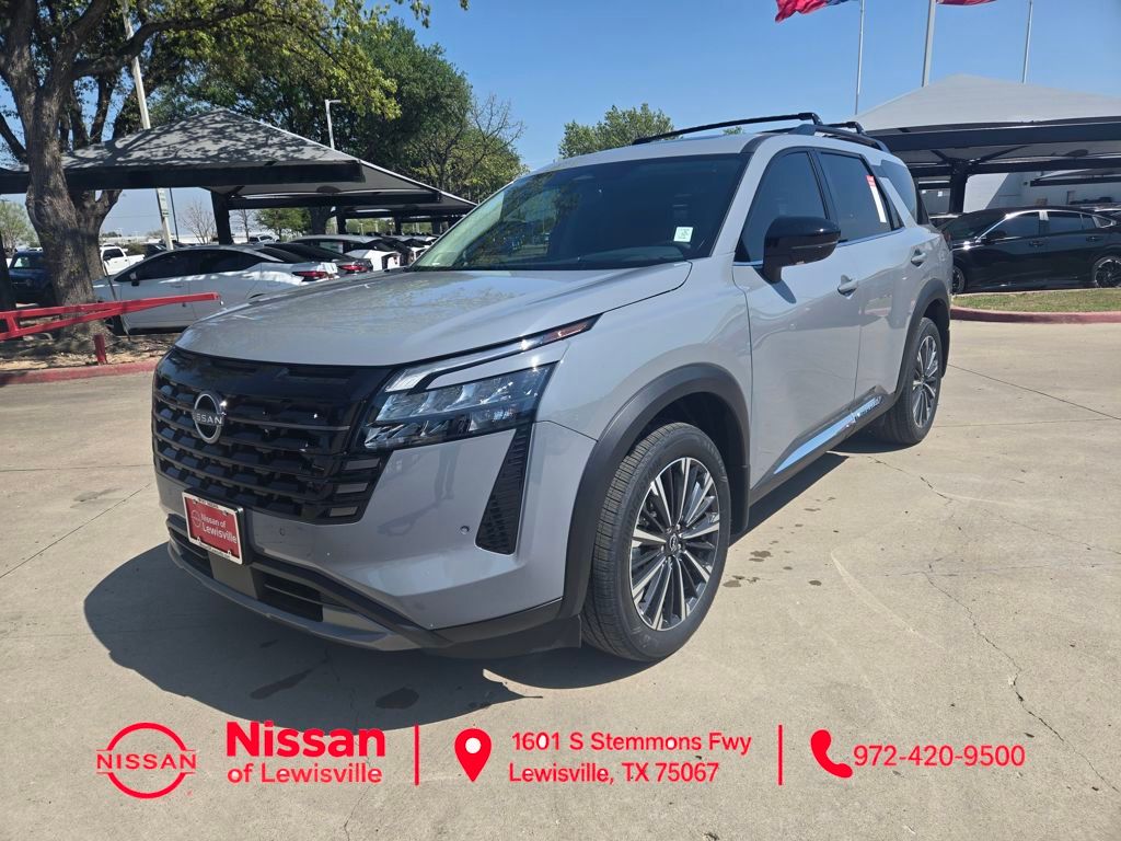 2026 Nissan Pathfinder Platinum 2WD's photo