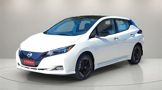 2025 Nissan Leaf