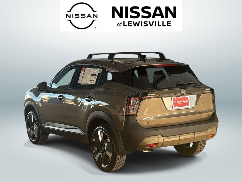 New 2026 Nissan Kicks SR SUV