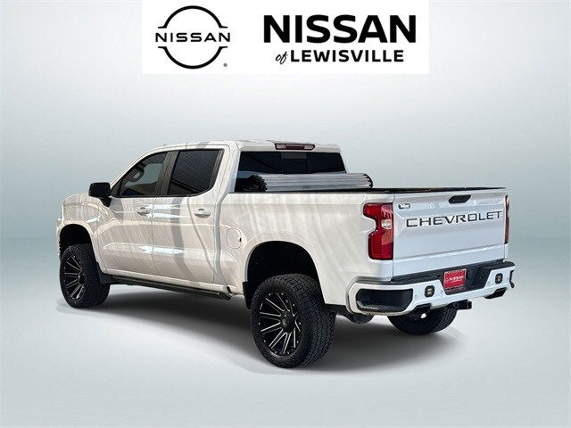 2020 Chevrolet Silverado 1500 RST photo 3