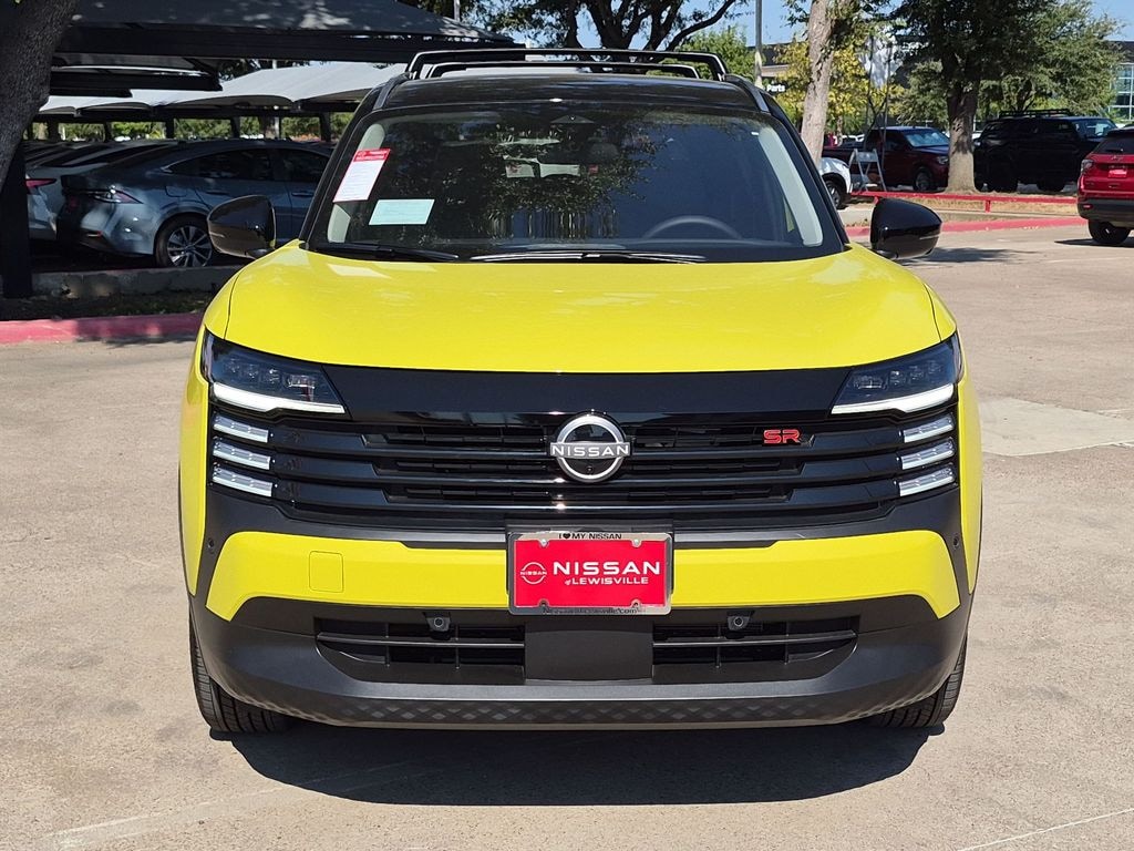 New 2027 Nissan Kicks SR SUV
