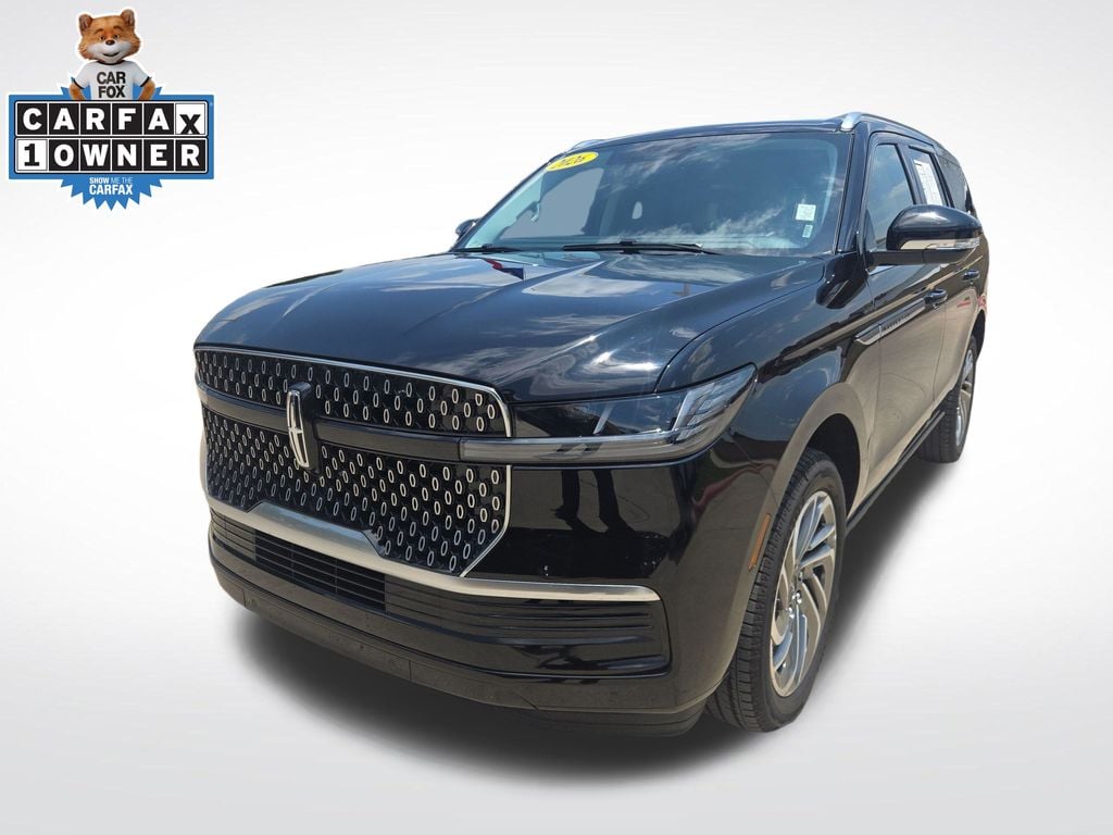 2026 Lincoln Navigator Reserve 4WD's photo