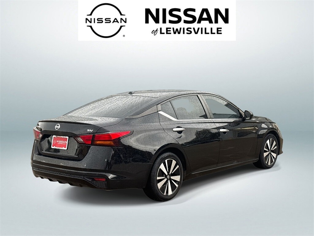 2022 Nissan Altima 2.5 SV photo 3