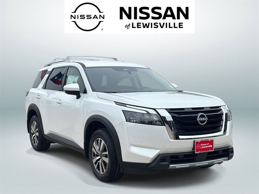 2025 Nissan Pathfinder SL photo 2