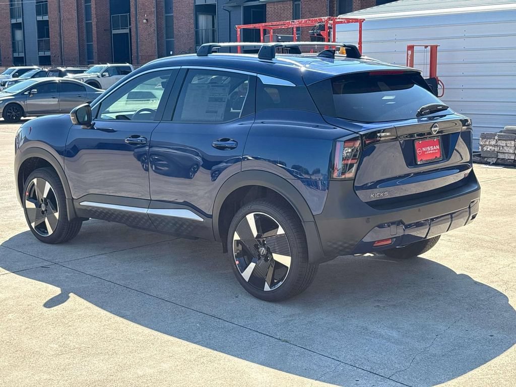 2026 Nissan KICKS SR - Photo 8