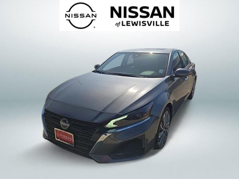 2025 Nissan Altima