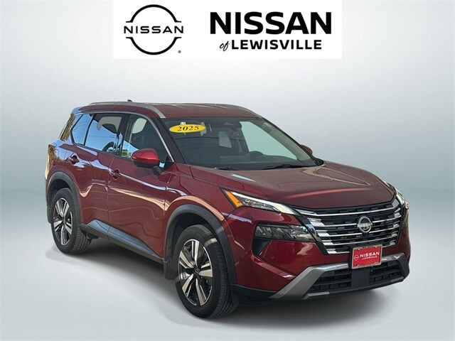 2025 Nissan Rogue SL photo 2