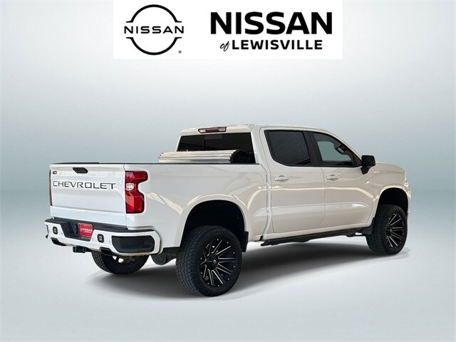 2020 Chevrolet Silverado 1500 RST photo 2