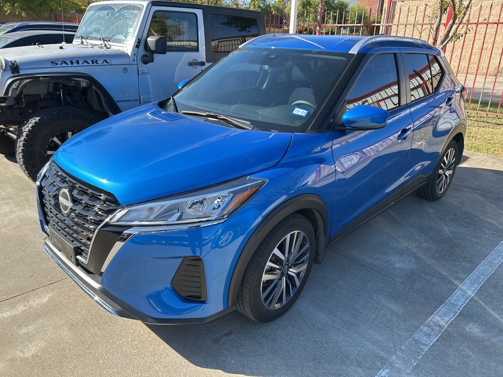 2023 Nissan Kicks SV