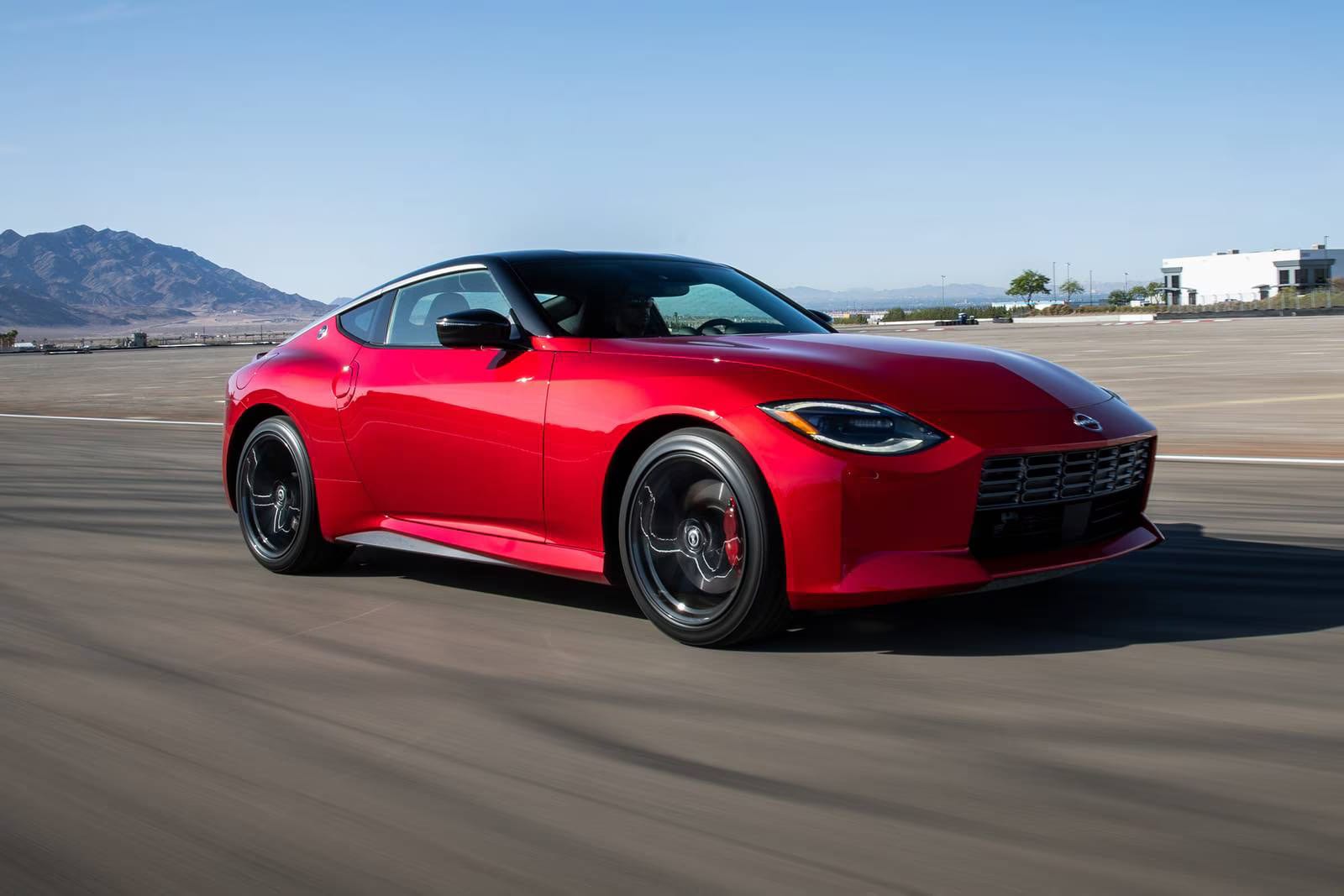 2026 Nissan Z comparison image