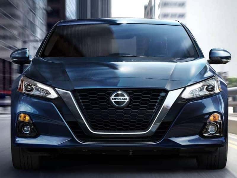 2020-Nissan-Altima-03.jpg