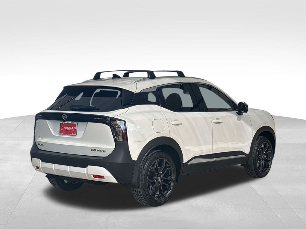 New 2026 Nissan Kicks SR SUV