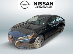 2025 Nissan Altima SL Sedan