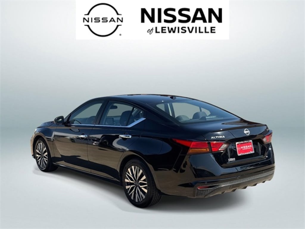 Certified 2024 Nissan Altima 2.5 SV Sedan