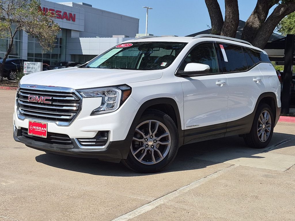 Used 2023 GMC Terrain SLT