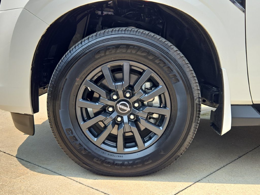 2026 Nissan Armada SV - Photo 16