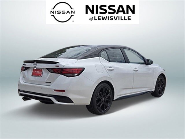 2025 Nissan Sentra SR photo 4