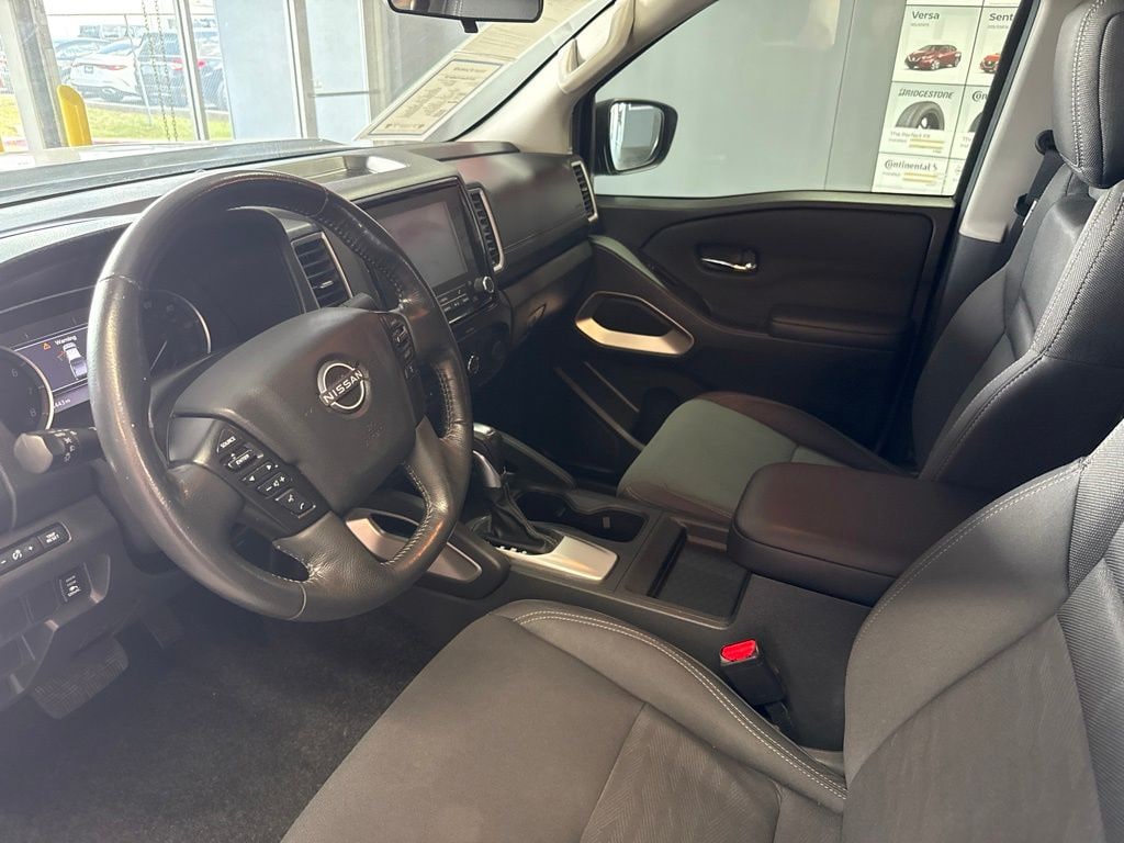 Used 2024 Nissan Frontier SV Truck Crew Cab