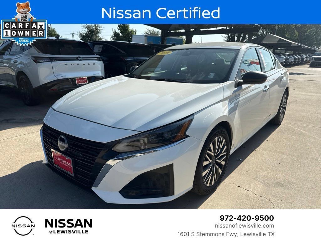 Certified Pre-Owned 2025 Nissan Altima SV