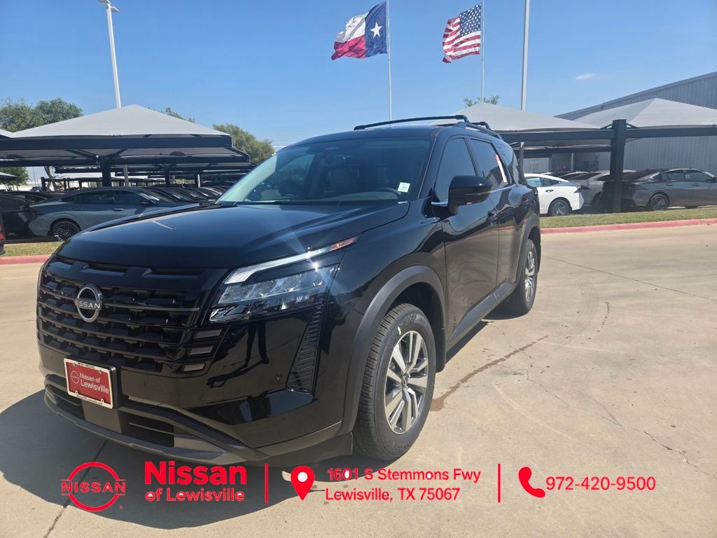 2026 Nissan Pathfinder SL 2WD's photo