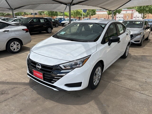 2025 Nissan Versa