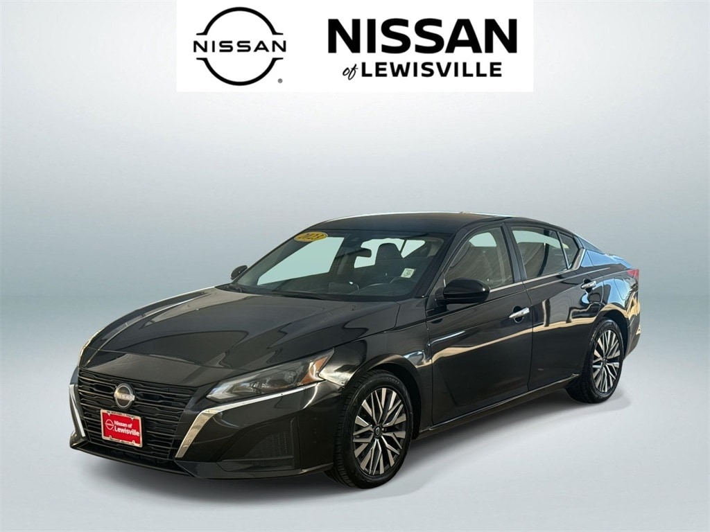 2023 Nissan Altima SV