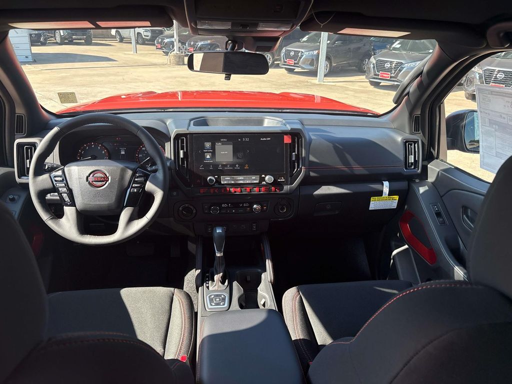 2026 Nissan Frontier PRO-4X - Photo 10