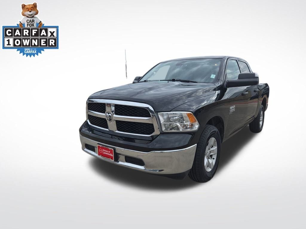 2023 RAM 1500 Classic SLT 4x4 Crew Cab 5'7's photo