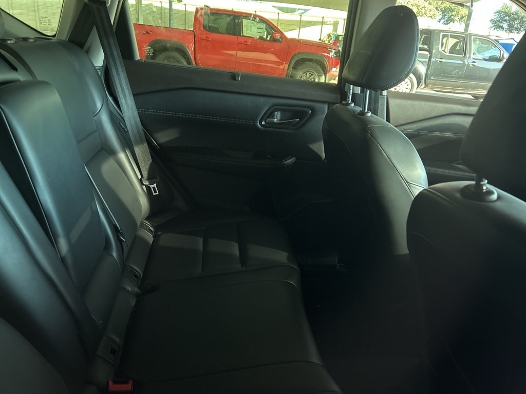 Certified 2023 Nissan Rogue SV SUV