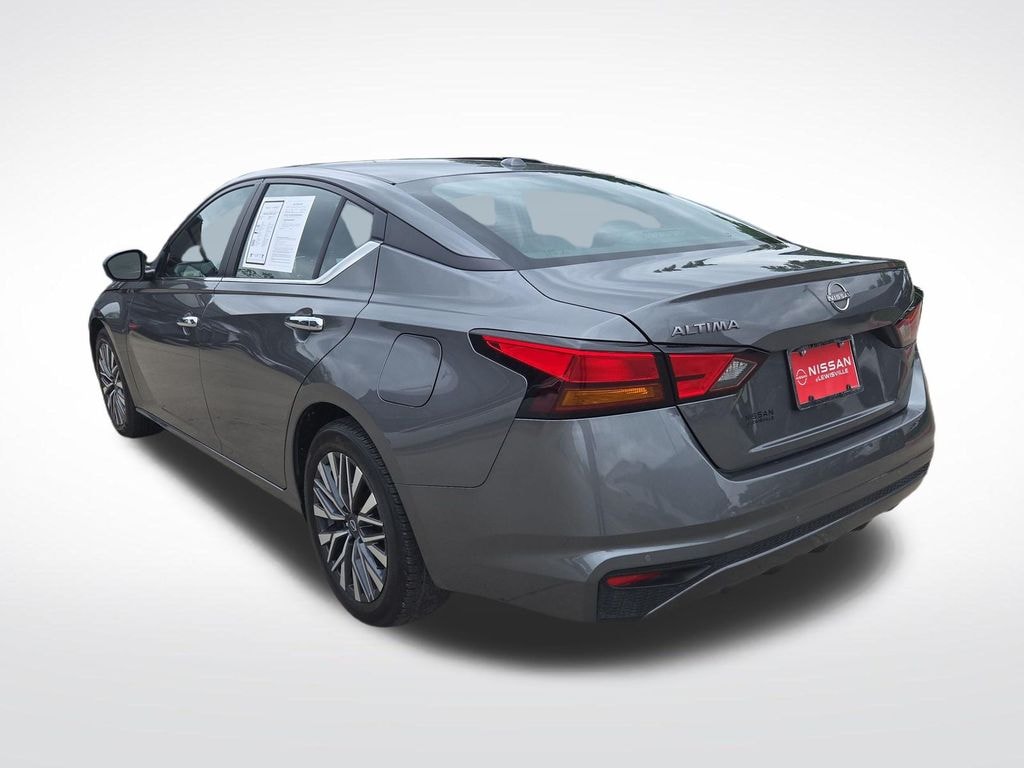 Certified 2025 Nissan Altima SV Sedan