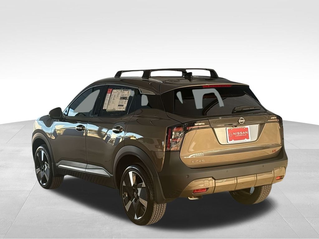 New 2026 Nissan Kicks SR SUV