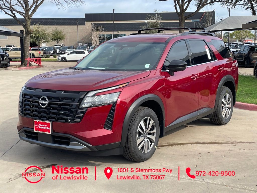 2026 Nissan Pathfinder SL 4WD's photo
