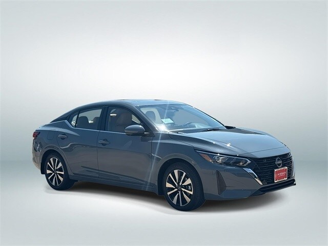2025 Nissan Sentra SV photo 2