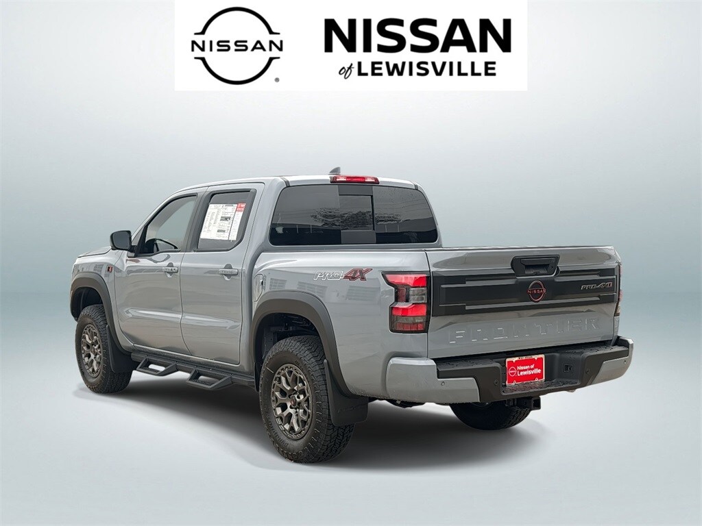 2026 Nissan Frontier PRO-4X photo 4