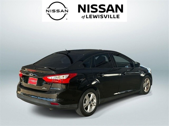 2014 Ford Focus SE photo 3