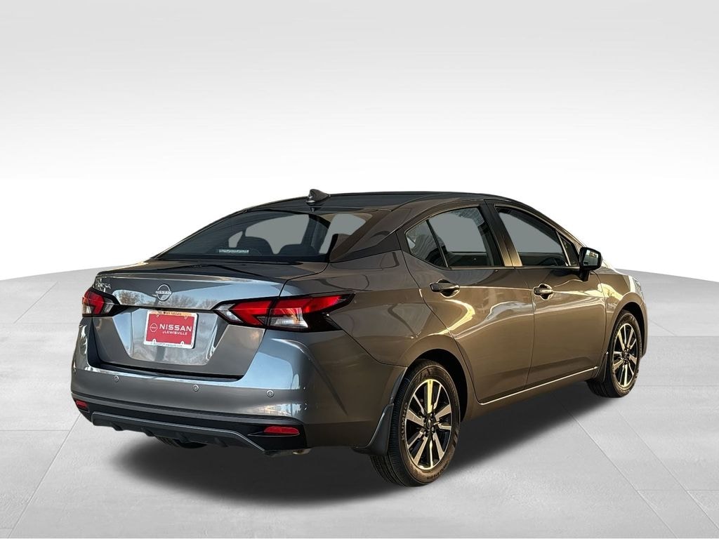 New 2025 Nissan Versa 1.6 SV Sedan