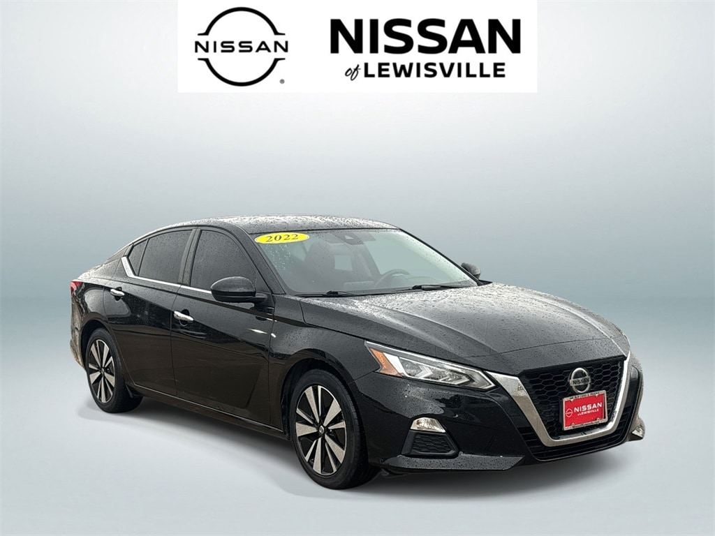 Used 2022 Nissan Altima 2.5 SV Sedan