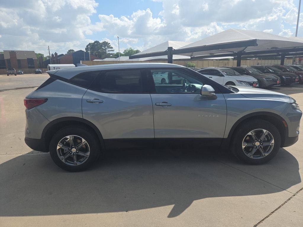 Used 2025 Chevrolet Blazer LT w/2LT SUV