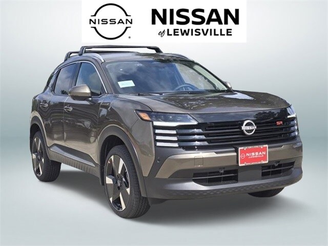 2025 Nissan Kicks SR photo 2