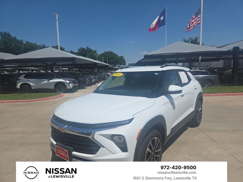 Used 2025 Chevrolet Trailblazer LT SUV