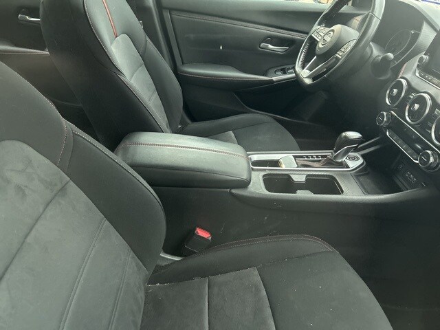 2024 Nissan Sentra SR photo 3
