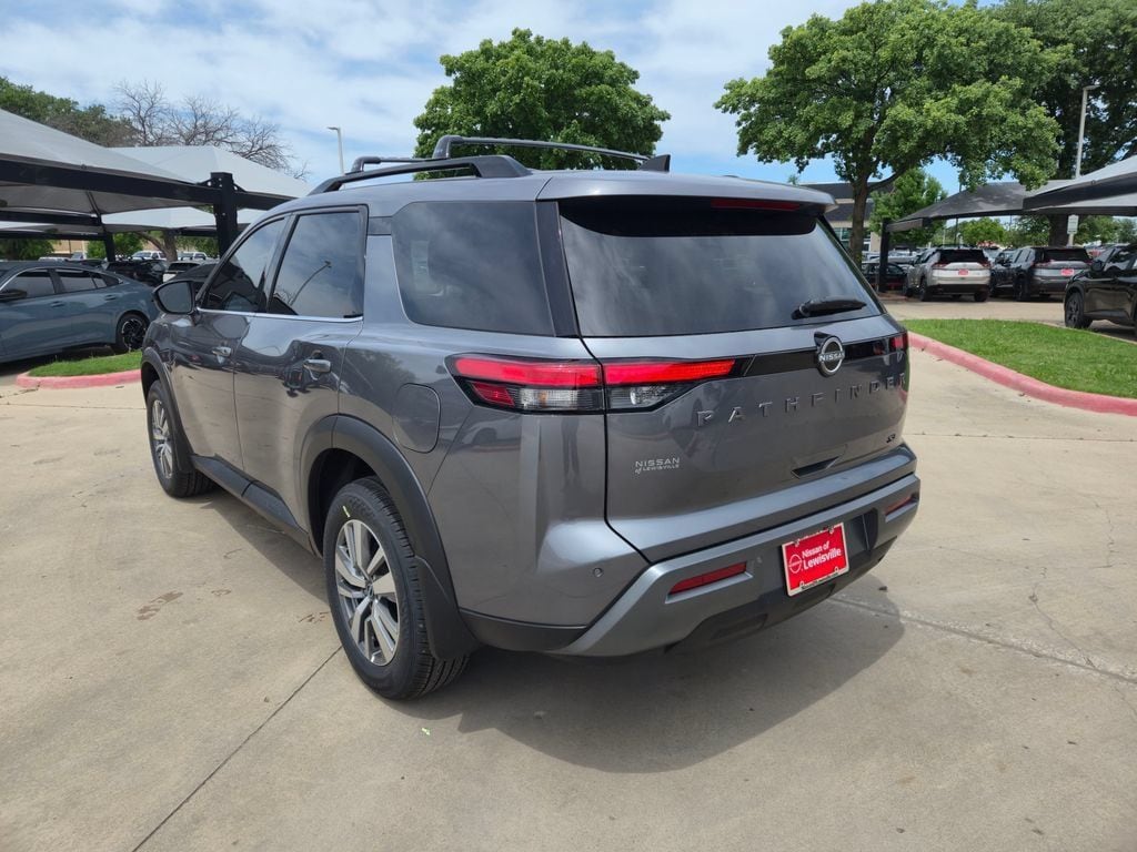 New 2026 Nissan Pathfinder SL SUV