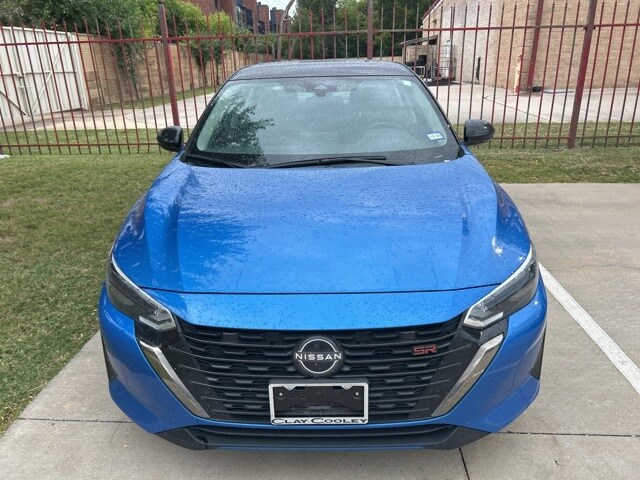 2024 Nissan Sentra SR photo 2
