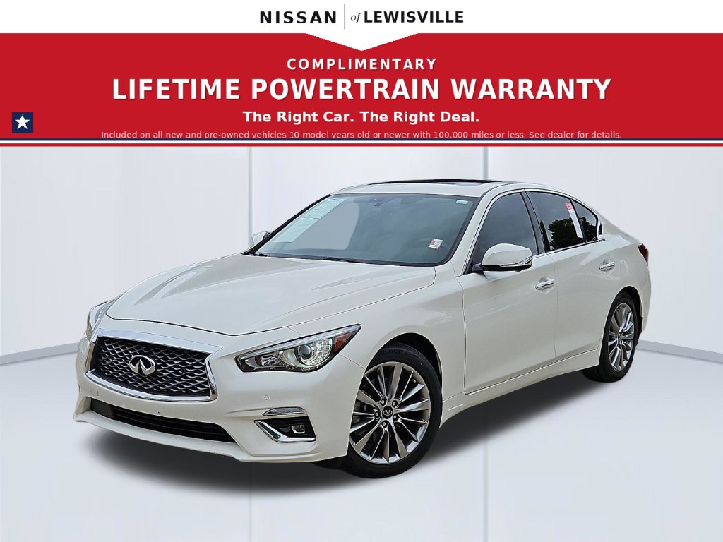 2023 INFINITI Q50 LUXE