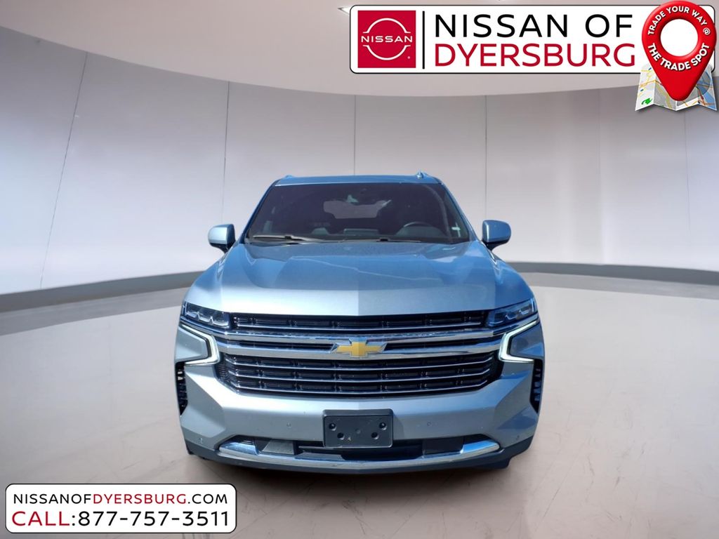 2024 Chevrolet Suburban LT - Photo 8