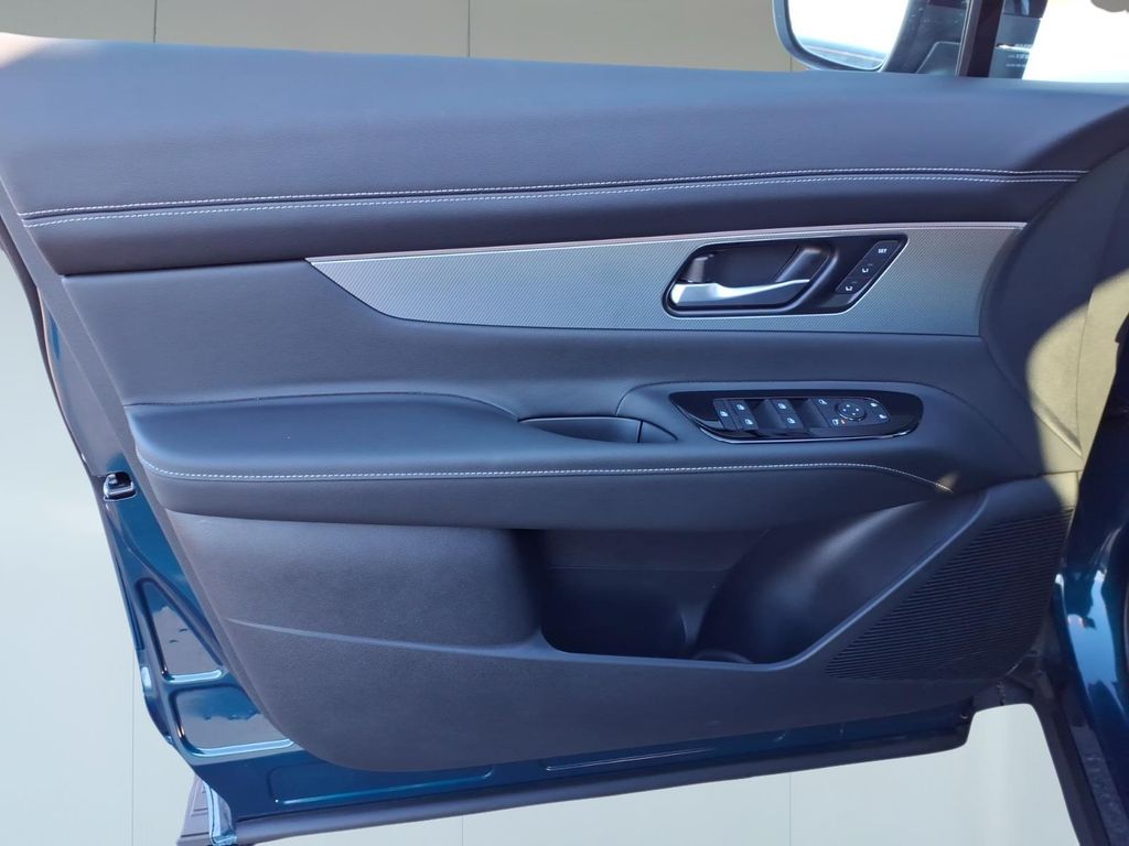 2026 Nissan Murano SL - Photo 10