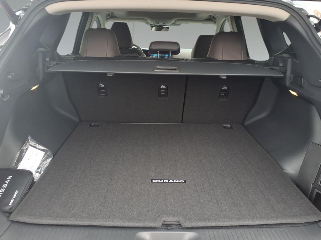 2026 Nissan Murano Platinum - Photo 9