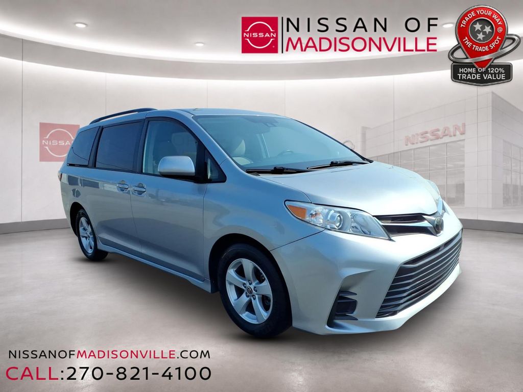 2020 Toyota Sienna Van 