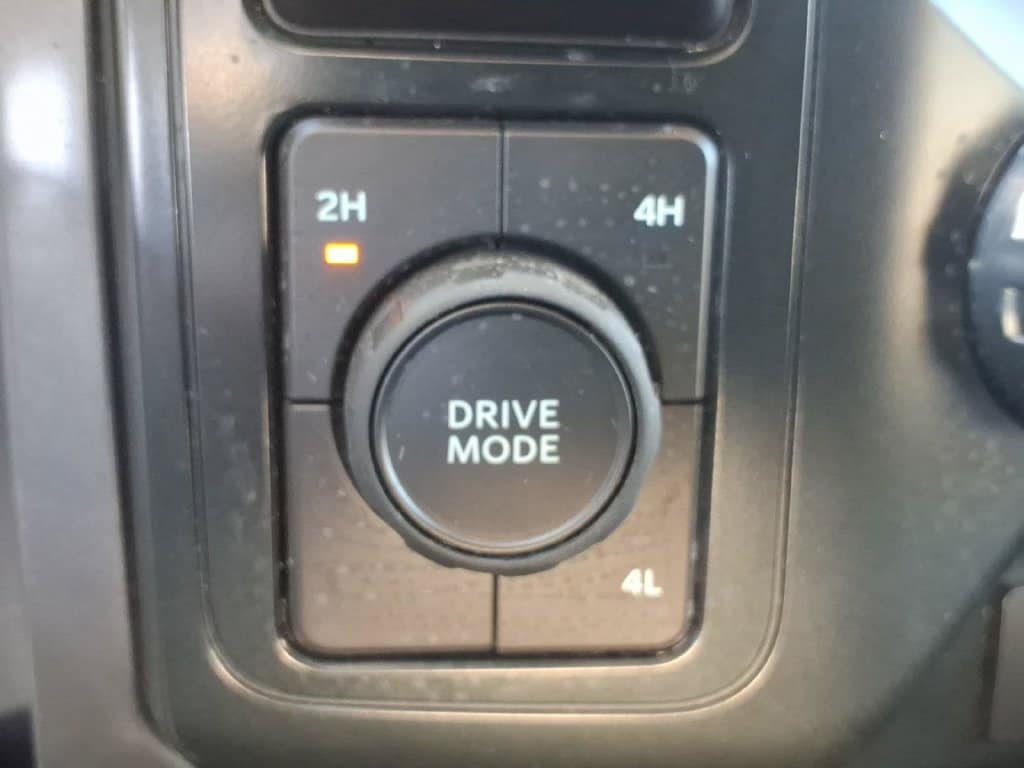 2025 Ford F-150 XLT - Photo 14